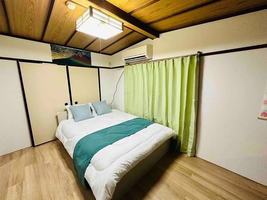Apartament 205Gblhouse,黒門市場がすぐ目の前,徒歩30秒,大阪人気の観光エリアへ徒歩圏内道頓堀徒歩7分,南海難波駅徒歩6分 Japonia
